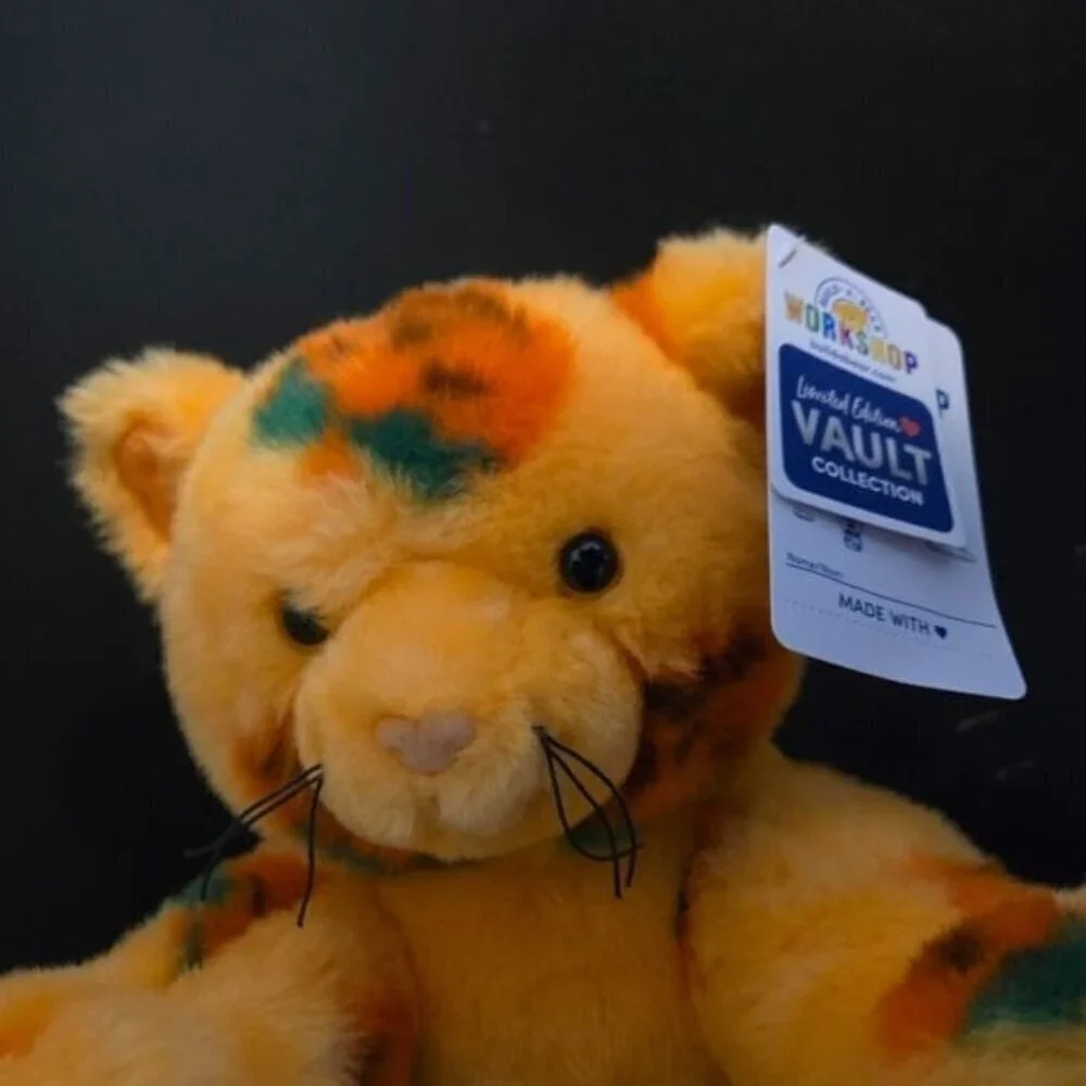 Limited Edition‎ Vault Collection Build-A-Bear Workshop Pumpkin Kitty